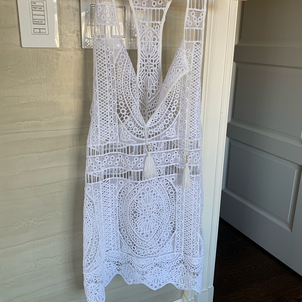 Abercrombie and Fitch white crochet beach coverup